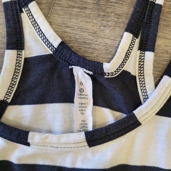 LULULEMON | Studio Racerback Tank Top Striped | Sz. 6 - Picture 4 of 7